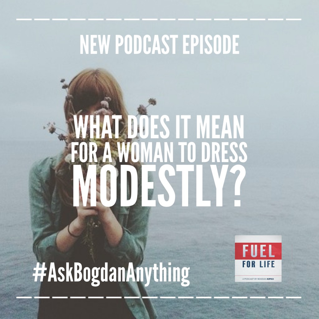 what does it mean for a woman to dress modestly